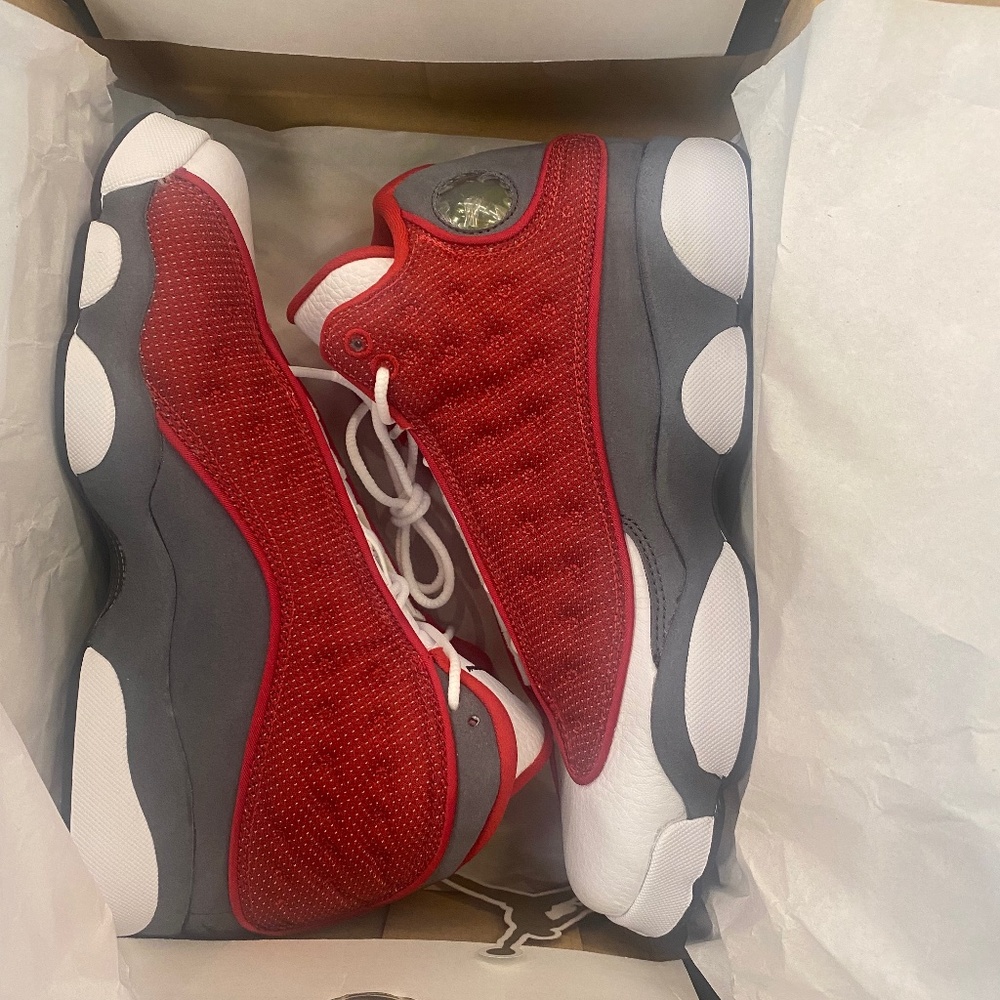 Gym Red Flint Grey
